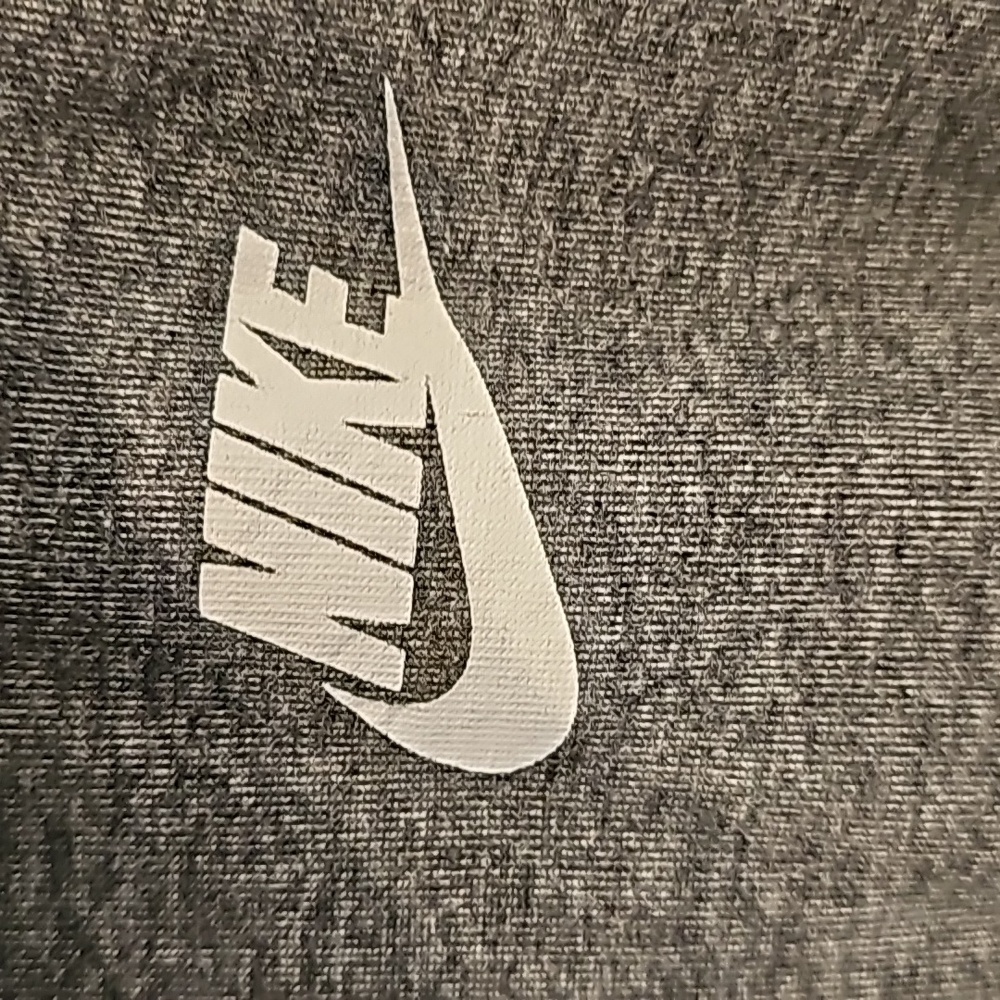 Nike jacket - Picture 2 of 9